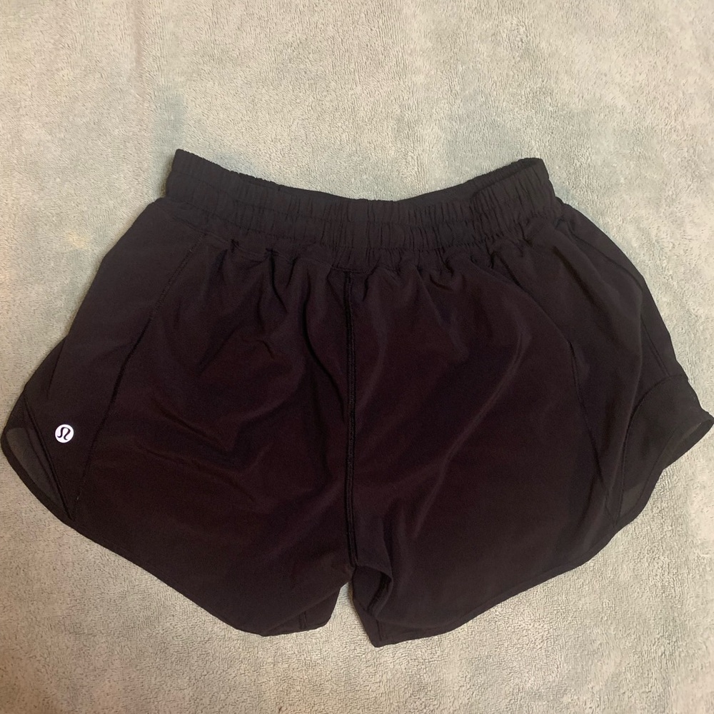 Black Lululemon hottie hot shorts